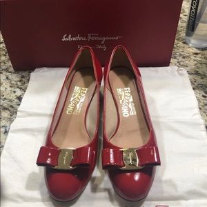 Salvatore Ferragamo ballerina flats